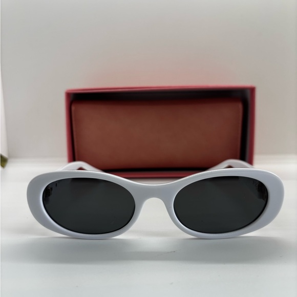 Accessories - White Oval Frame Sunglasses with Black Lenses